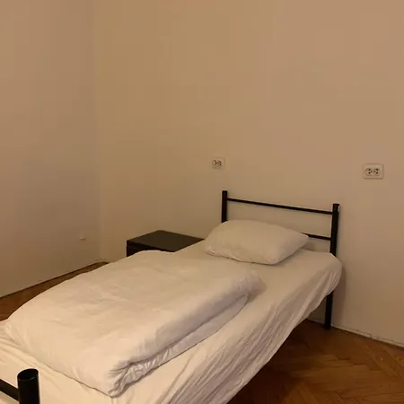 K Rest Hostel Krakow